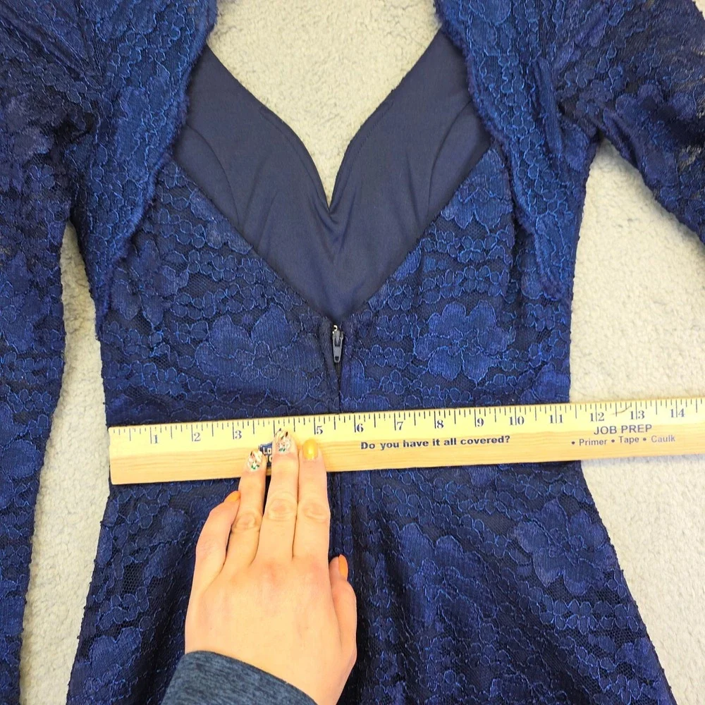Trixxi Dress Womens XS‎ Blue V Neck Lace Overlay Keyhole Back Cocktail Night Out